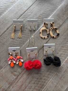 J. Crew Stella and Dot Ann Taylor  Pom-Pom Drop Earrings 6 pairs